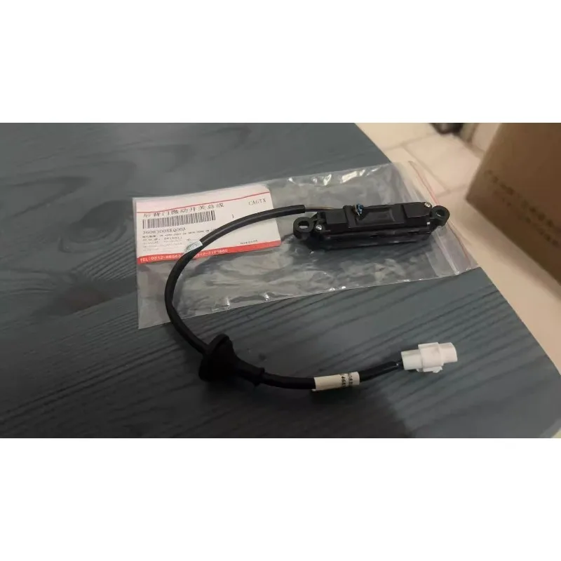 

Кнопка открывания багажника 3608300XKQ00A для Great Wall Haval F7 H6 3-го поколения 2019-2023 гг.
