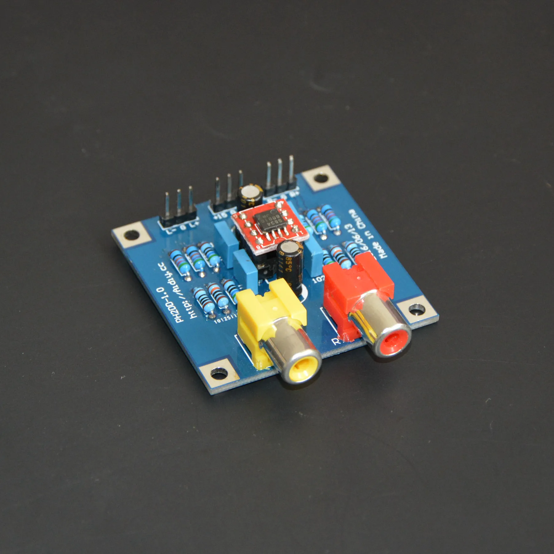 Audio balanced signal differential  to single end RCA unbalanced audio  conversion board