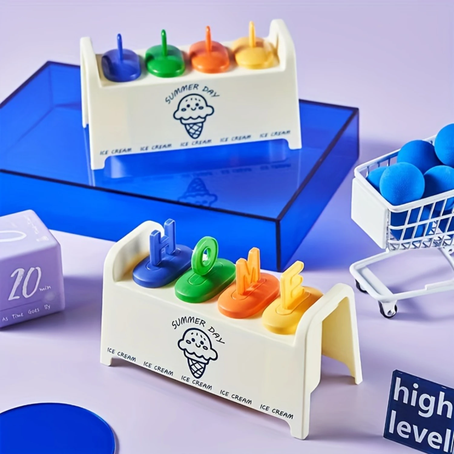 Confezione da 4 stampi per ghiaccio in plastica per uso alimentare con coperchi - Set di ghiaccioli colorati - Scatola per stampi per gelato sicura senza piombo per l'estate Trea