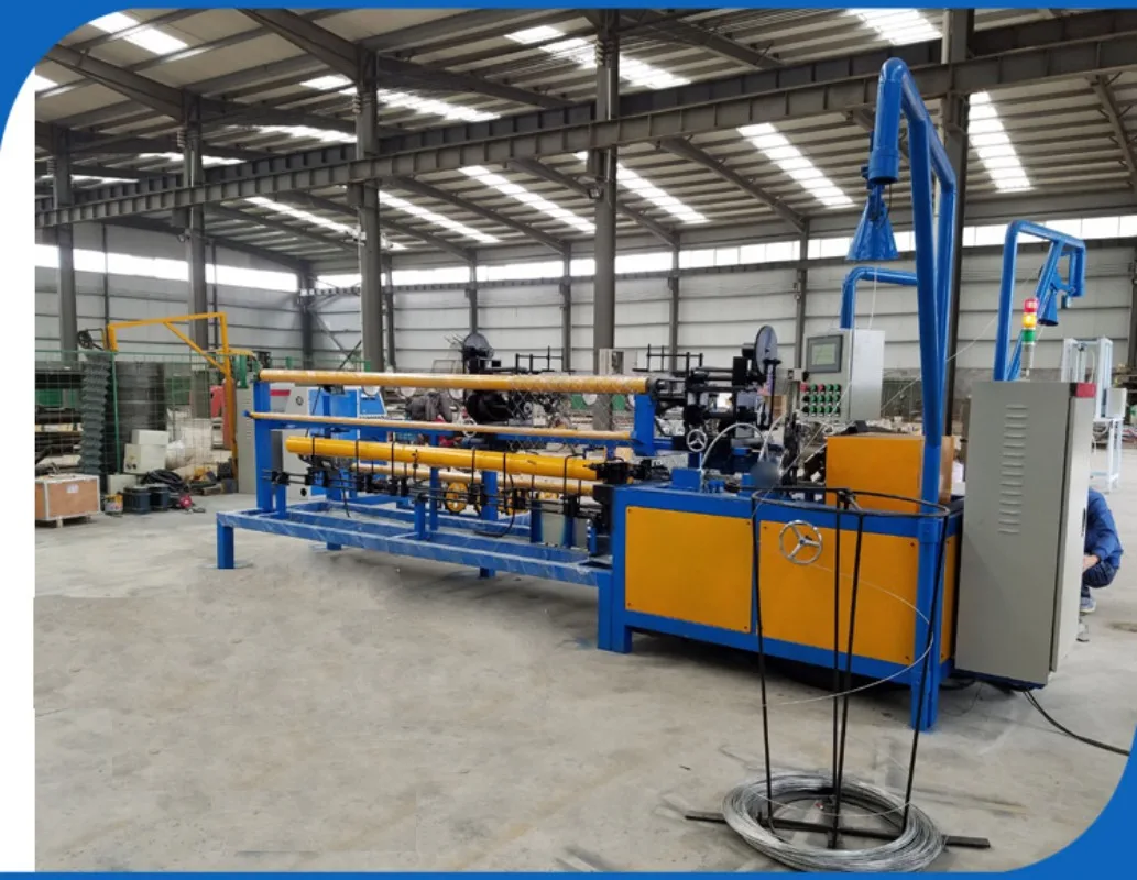 Maquina Malla Ciclonica/maquina Para Hacer Mallas De Alambre/diamond Shape Mesh Chain Link Fence Machine