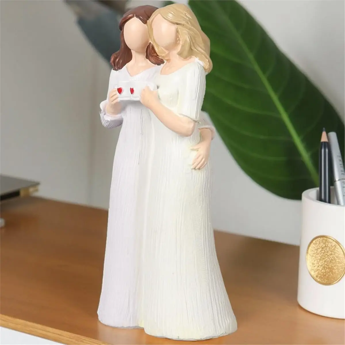 

Friendship Gifts for Women Friends Long Distance Friendship Birthday Gifts for Women Friends Big Sister -Sister Figurine