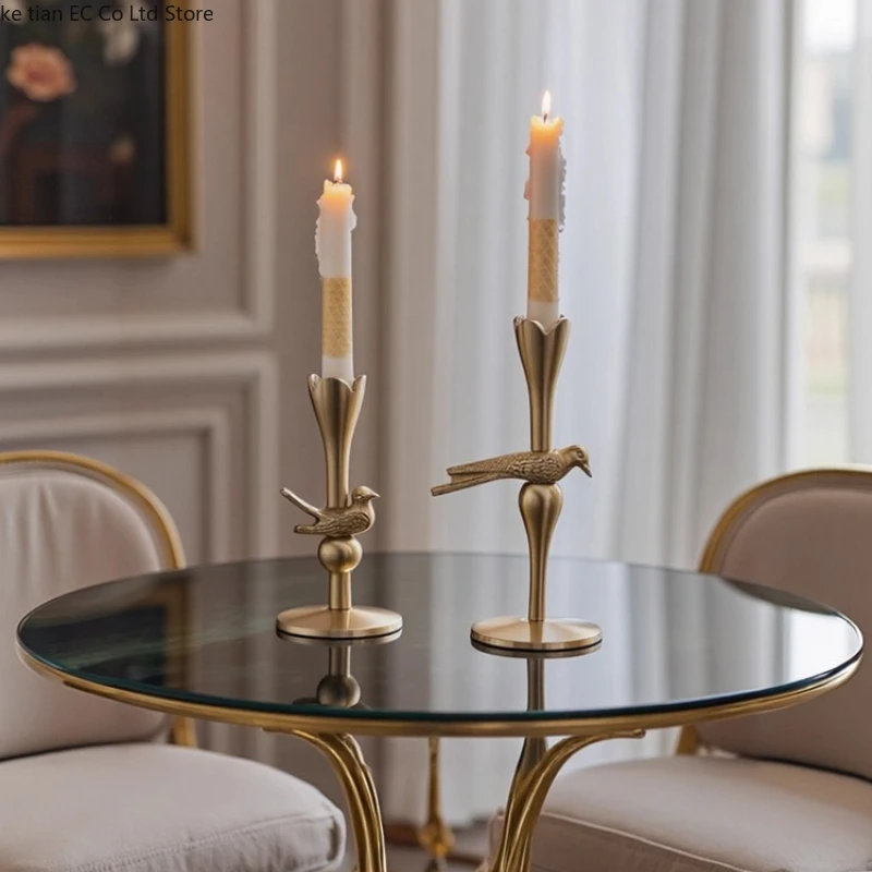 European Retro Candle Holder Decoration, Light Luxury Dining Table, Metal Candle Holder，candlelight Dinner, Wedding Decoration