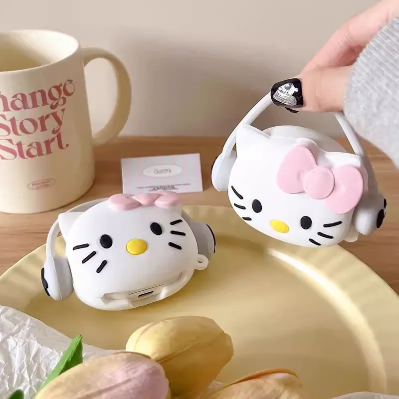 غطاء جراب سماعة أذن Miniso-Hello Kitty ، غطاء سماعات أذن لاسلكية من السيليكون الناعم مع خطاف ، سماعات Samsung Galaxy Buds FE ، Live ، Pro 2