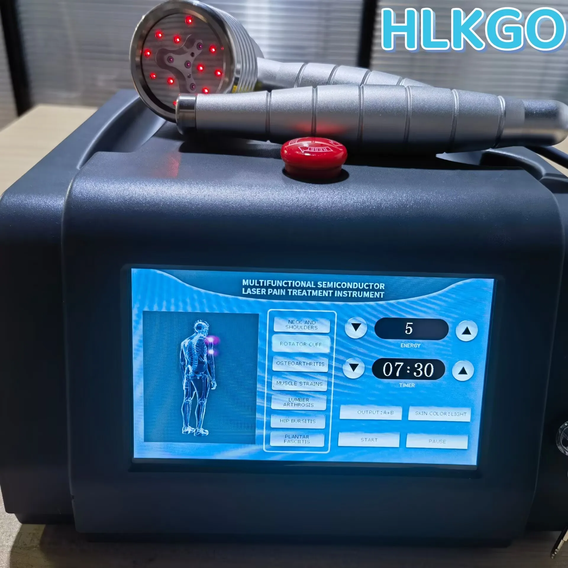 

Лазерная терапевтическая ручка 808 нм 3 Вт – эффективное средство для снятия боли в плечах, коленях, шее – двойное применение