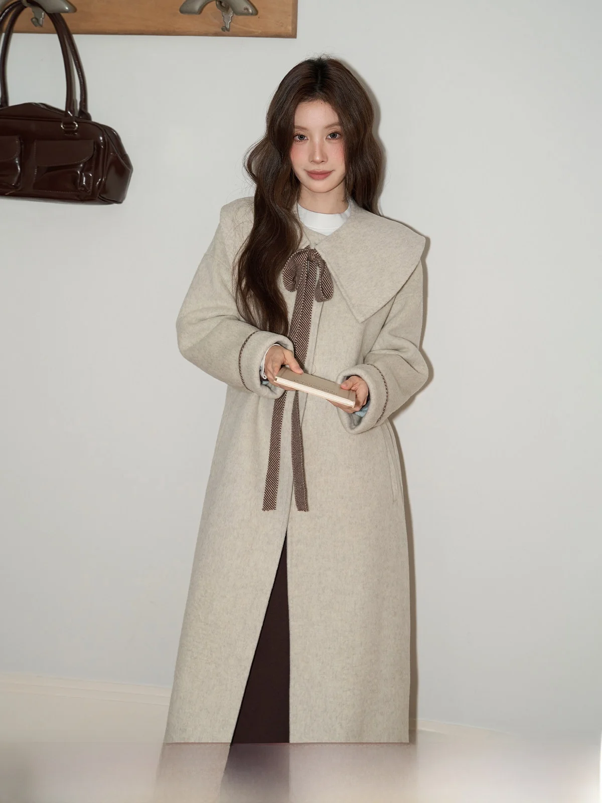 Double-Faced Camere… - image