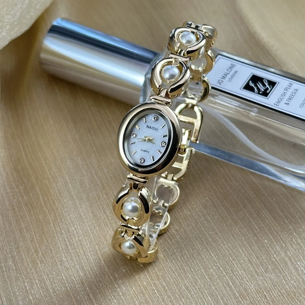 Fashion Women Watch Vintage Pearl Inlaid Strap Bracelet Watch Luxury Gift Ladies Quartz Watches Oval Dial Wristwatches
