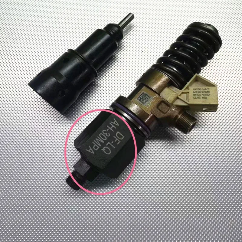 

30Mpa Adaptor for Engine DDI11 Diesel Common Rail Injector 1112010-E9300 Tester Clamp Repair Tool