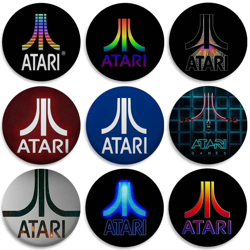 

A-AtariS Game Logo Badges Round Exquisite Badge Brooches Creative Pins For Clothes Hat Backpack Gift Accessories