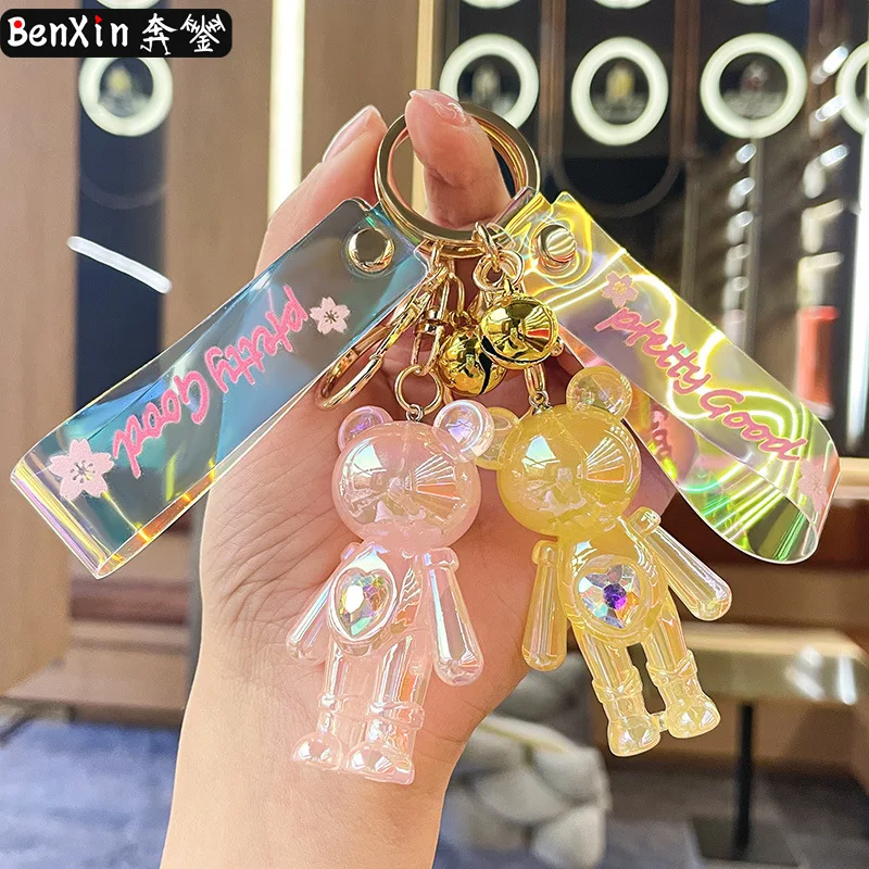 Miniso クリスタルカラーダイヤモンドベアキーホルダーペンダント、車のキーチェーン、かわいいハート型バッグペンダント