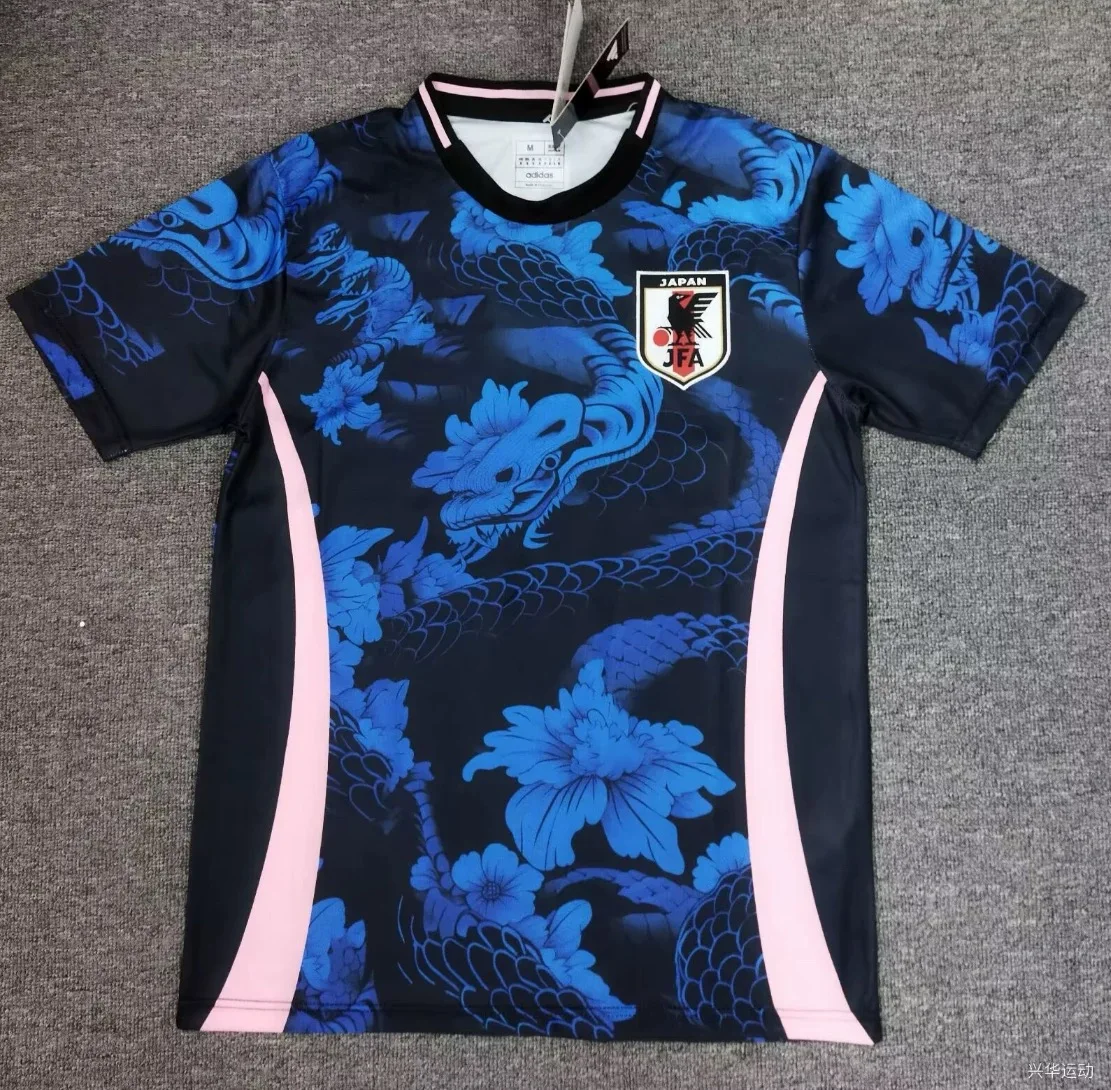 

2025 Japanese Men's and Women's Anime Casual Style Football Fan Player Edition Polyester Breathable Quick-drying T-shirt