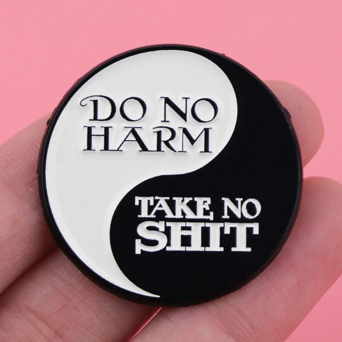 

DO NOT HARM Enamel Pins Yin Yang Brooches Badge Lapel Pin For Backpack Clothes Accessories Funny Jewelry Birthday Gifts