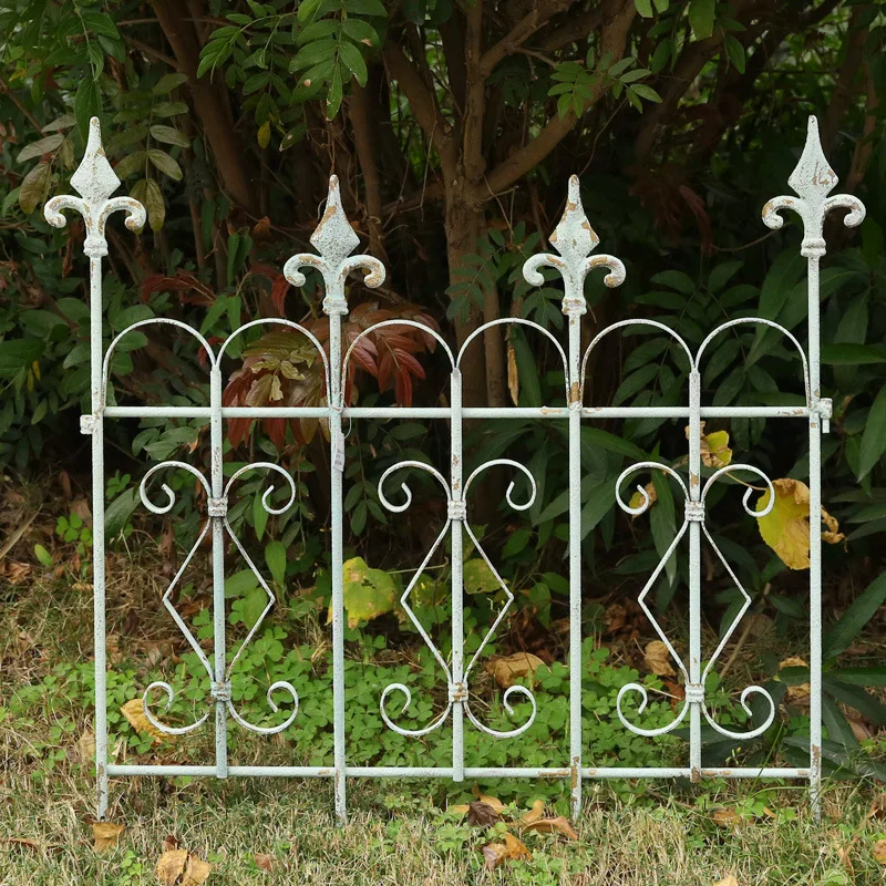 Outdoor garden flower bed partition fence fence baffle fence courtyard rose flower stand clematis pergola wrought iron