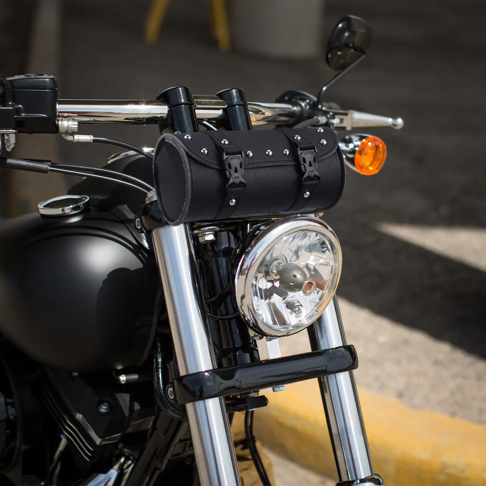 

Universal Motorcycle Saddlebag Black Waterproof Synthetic Motorcycle Tool Bag Round Storage Mounting Straps Electric