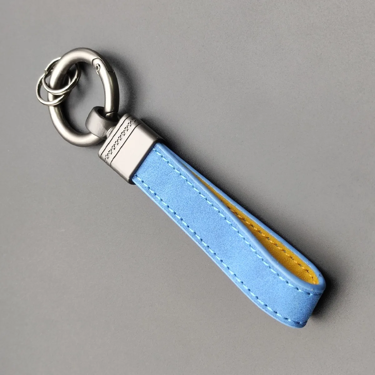الفاخرة جلد طبيعي المفاتيح أعلى نهاية الأعمال هدية للرجل نوعية جيدة الأزرق البني الجلد الحقيقي مفتاح السيارة مفتاح سلسلة المفاتيح #5