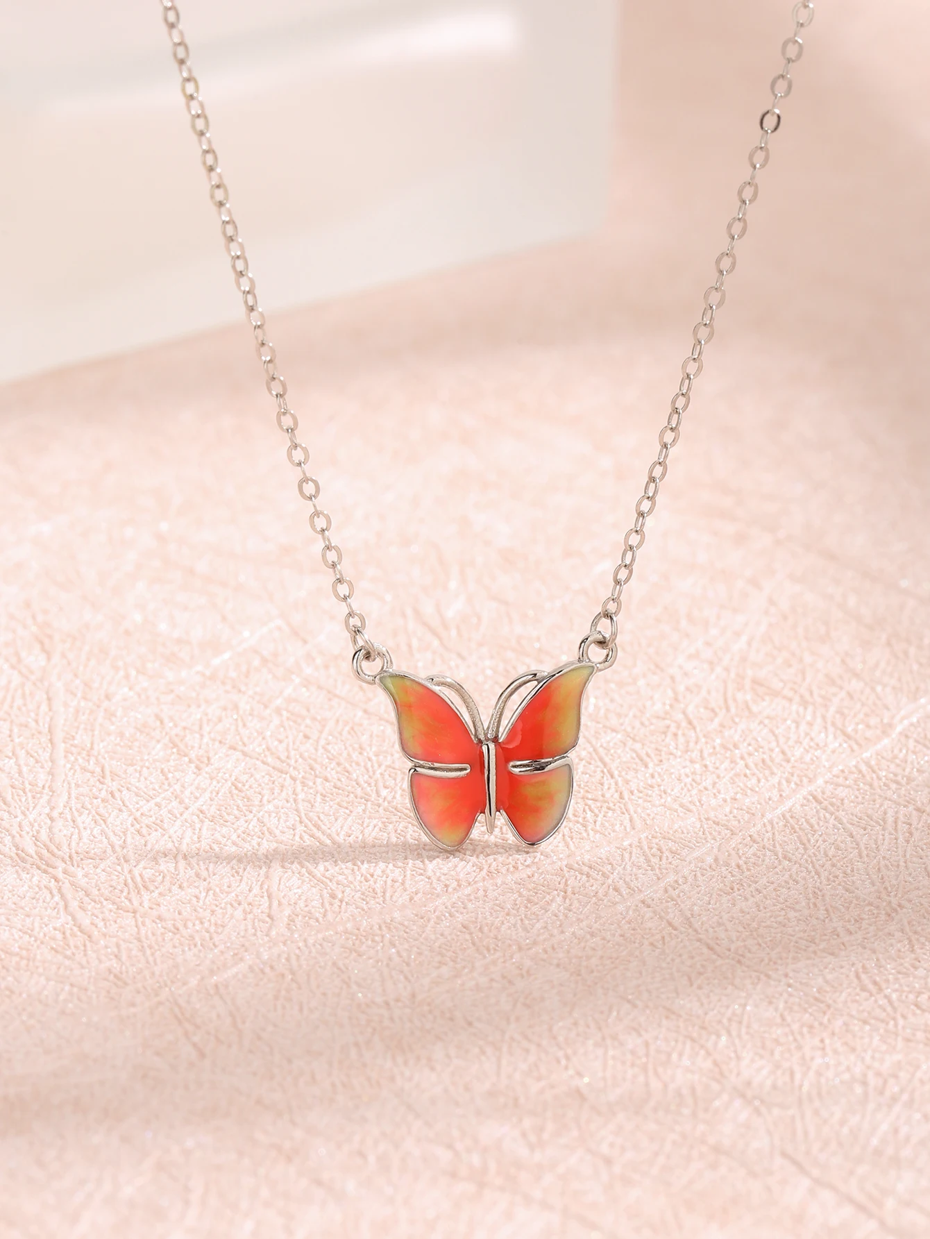 S925 Silver New Colorful Dropping Glue Craft Simple Butterfly Shape Texture Electroplated Platinum Necklace