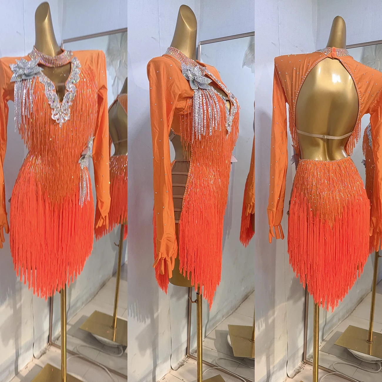 Costume de danse latine avec strass pour femmes, haut de gamme, personnalisé, pompon en cristal, décoration florale argentée, robe de spectacle Samba