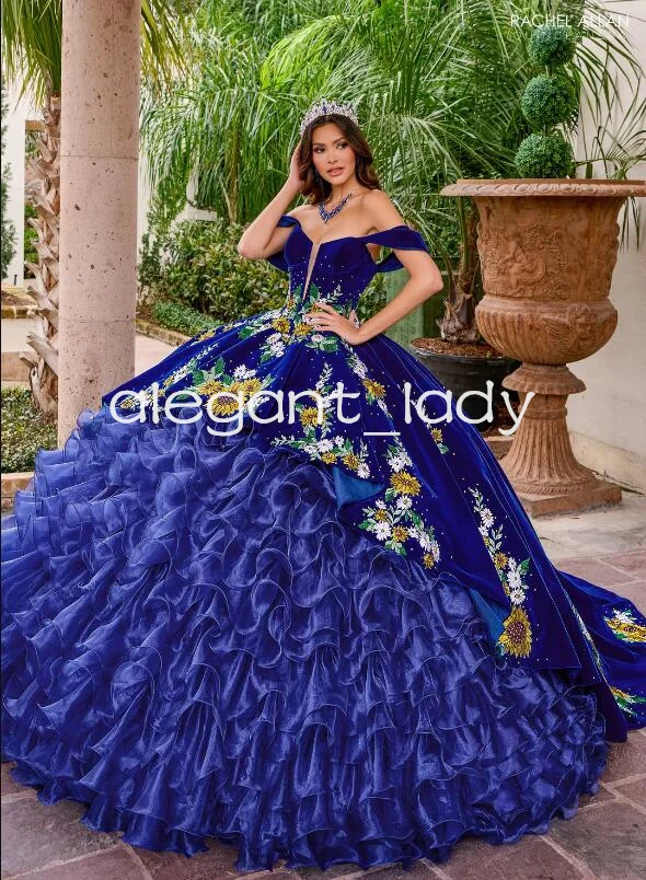 Vestidos de quinceañera de terciopelo de princesa Charro azul real 2025, vestidos con volantes y bordado Floral con hombros descubiertos, quinceañera de 15 años