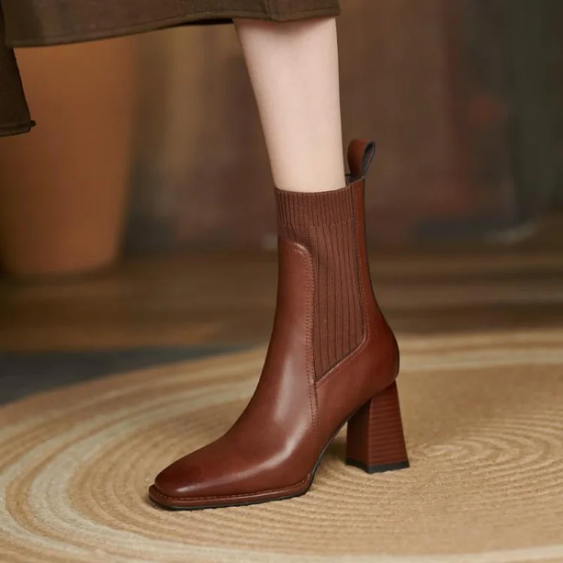 Autumn and Winter 2024 New Versatile Nude Boots Women\'s Thick Heel Side Zipper High Heel Simple Casual Square Short Boots Women