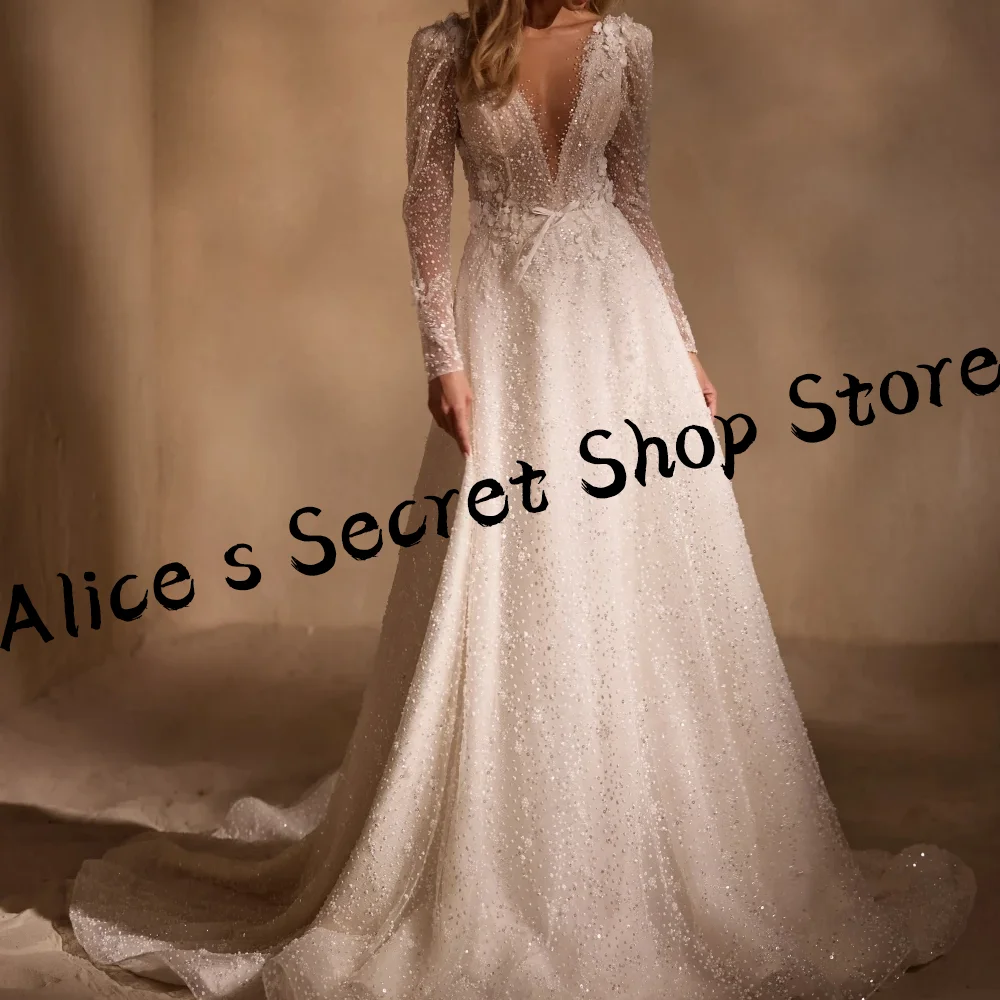 

Classic Appliquins Lace V-Neck Backless A-Line Bride Wedding Dresses Bridal Gowns Customized