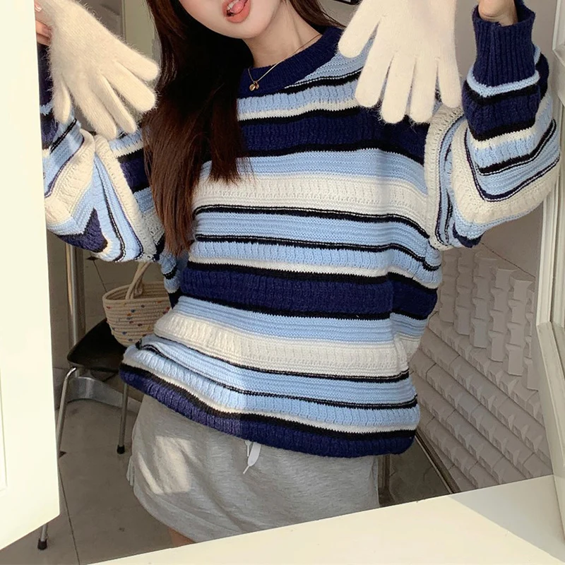 Jesienno-zimowe koreańskie swetry w paski damskie Harajuku z okrągłym dekoltem i długim rękawem sweter damski streetwear luźny sweter z dzianiny damski