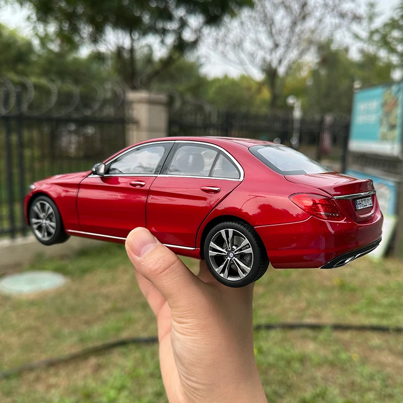 NOREV 1:18  for Mercedes-Benz C200 2014-2016 C-Klasse alloy simulation car model collection  Static model