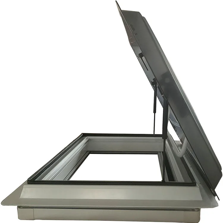 Hot Sale Aluminum Frame Acrylic And Tempered Glass RV Roof Vent Skylight For Caravan Camper Trailer
