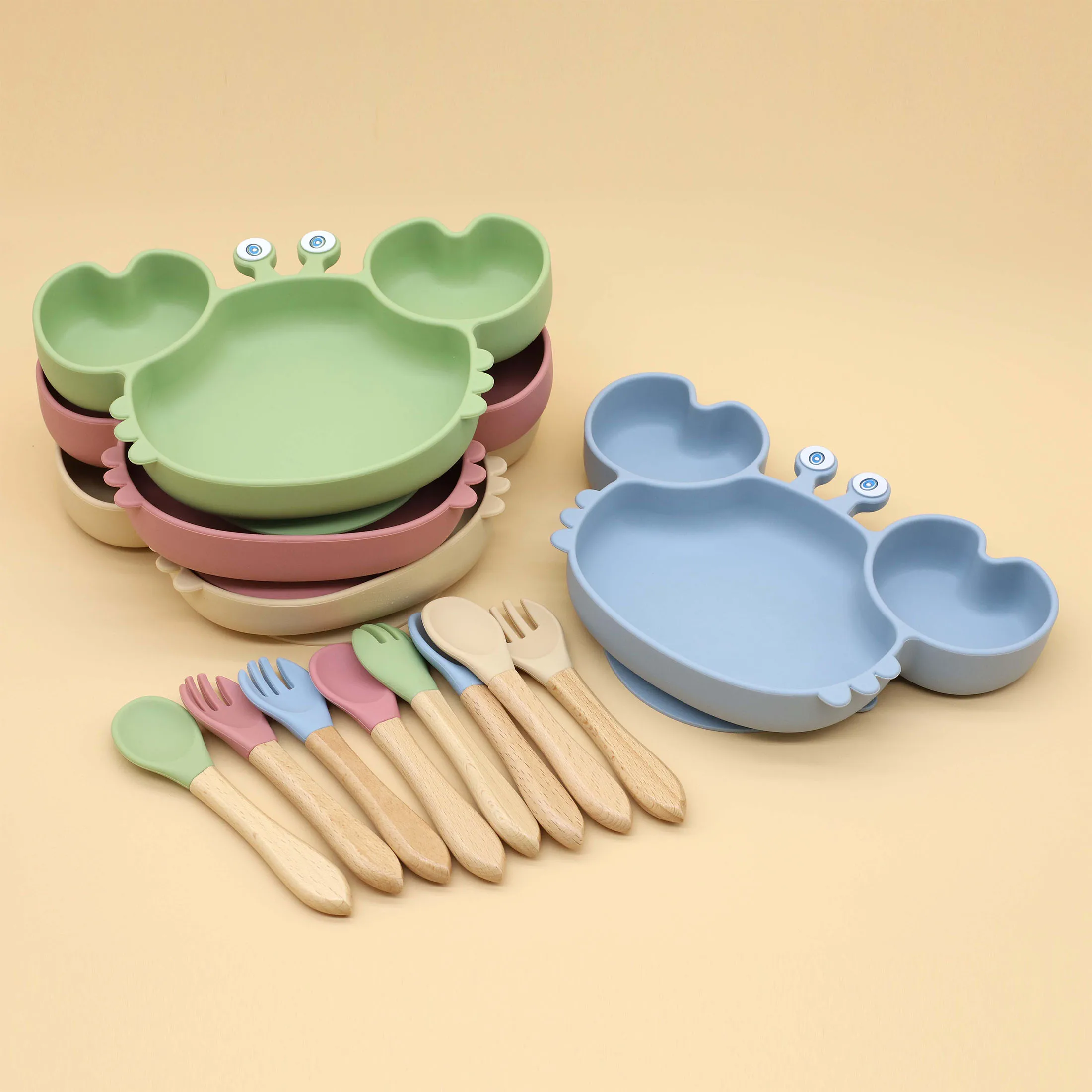 Cartoon Crab Silicone Dining Plate Divider Plate with Strong Suction Power Baby Auxiliary Food Feeding Tableware Wooden Handle S