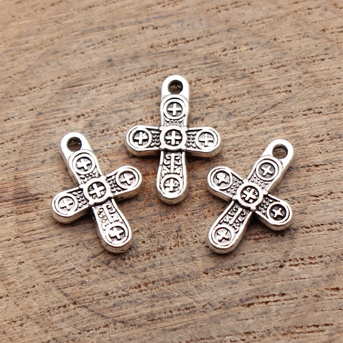 

80 шт. 14x10 мм (0,55x0,39 дюйма) подвески-крестики цвета античного серебра для изготовления ювелирных изделий своими руками