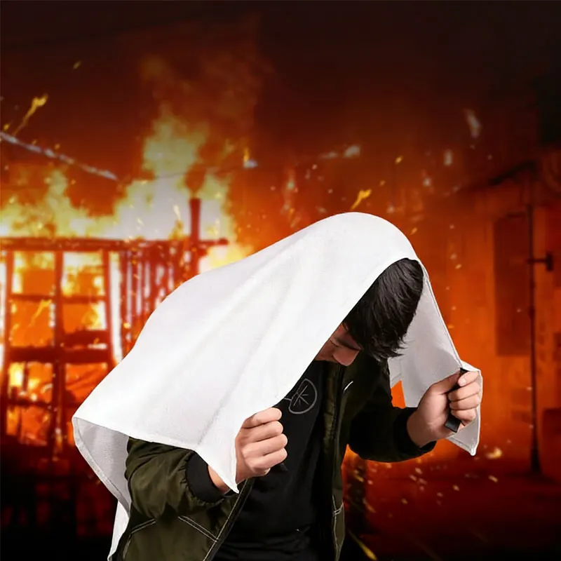 

Emergency Fire Blanket Fire Extinguisher Blanket Fire Suppression Fabric Flame Retardant Towel Fire Safe Cloth Random Shipping