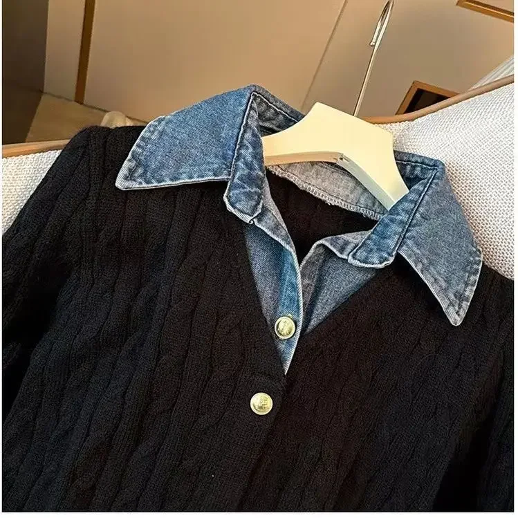 KUSAHIKI Denim Patchwork Fake Dwuczęściowy sweter z dzianiny z długim rękawem dla kobiet Jesienny styl College Wszechstronny krótki top