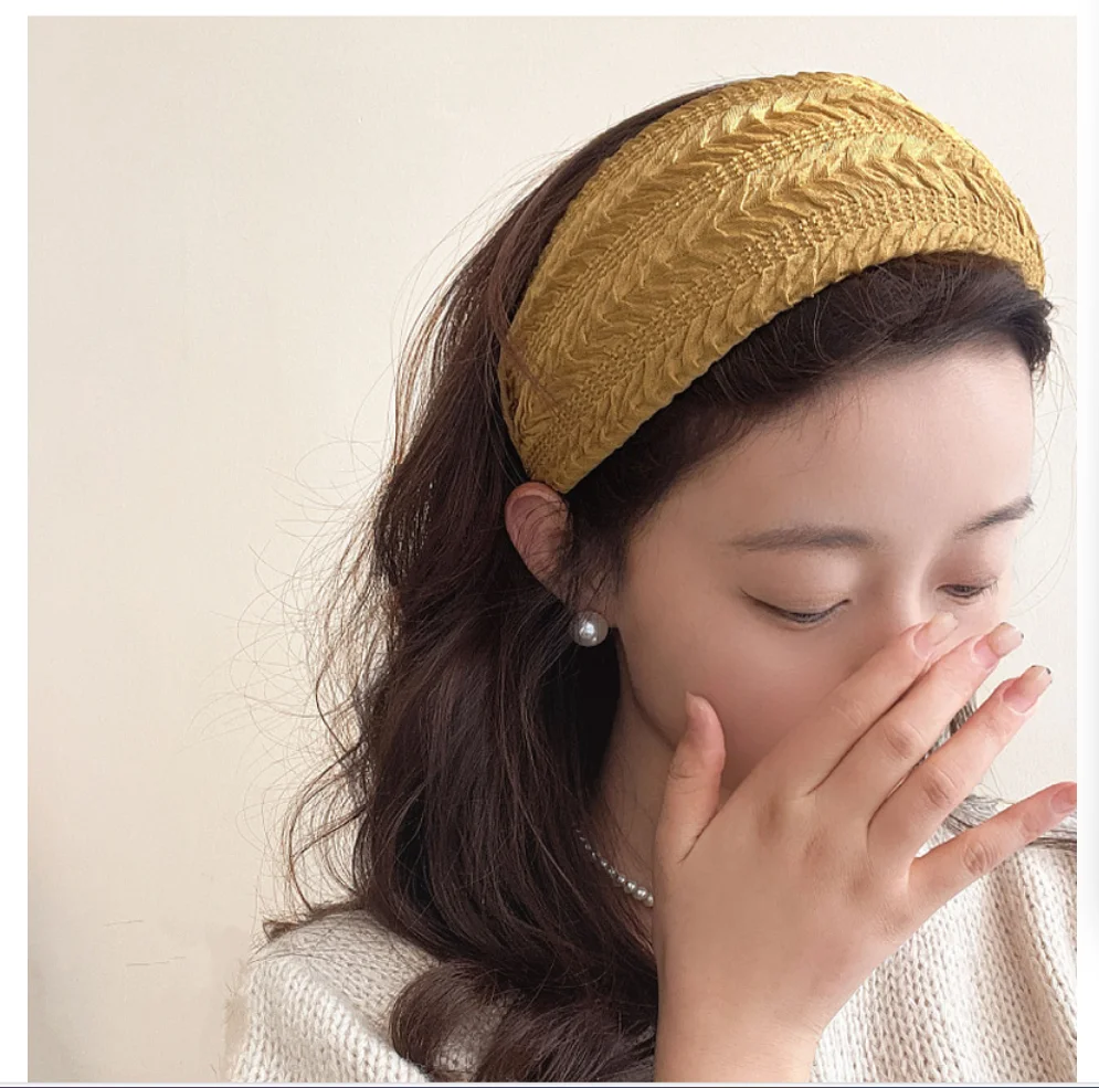 

Anti-slip Wide-Brim Headband with Wide Strap Versatile Hair Accessory for Face-Washing and Everyday Wear