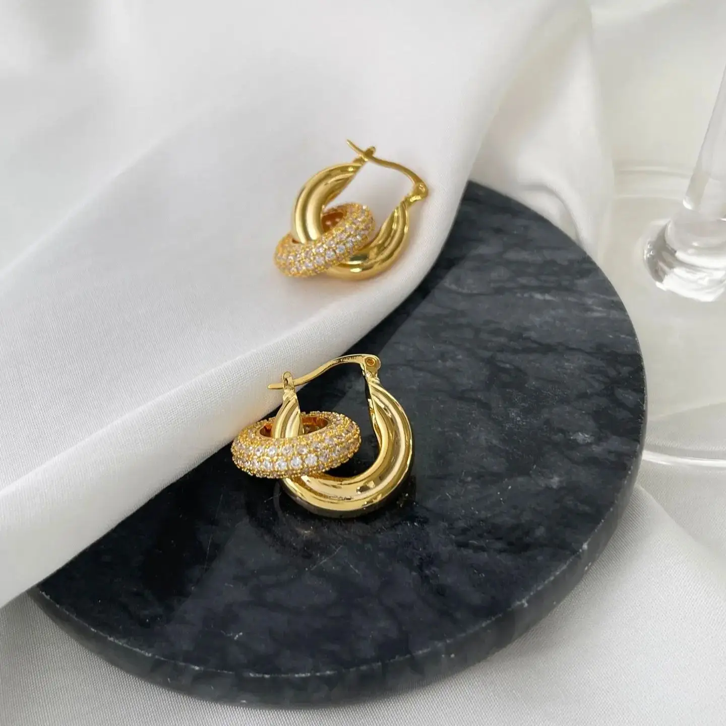 New ins Stainless Steel Micro Inlaid Zirconium Earring Vintage Circular Detachable Ear Buckles For Women Girls Fashion Jewelry