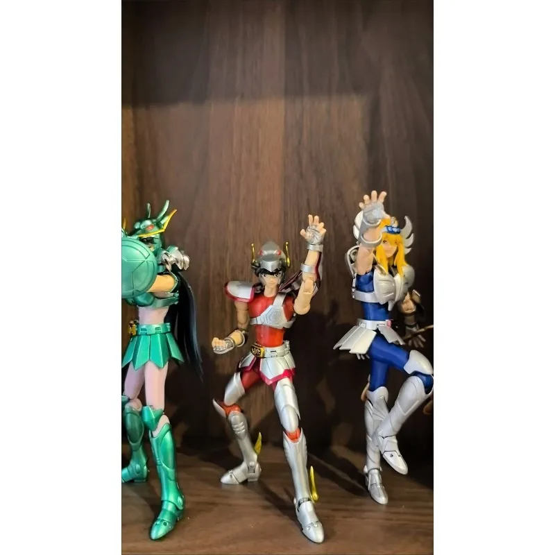 

Great Toys/GT Saint Seiya Myth Cloth EX Cygnus Hyoga Pegasus seiya Andromeda Shun 20TH Knights of Zodiac Action Figure Great Toy