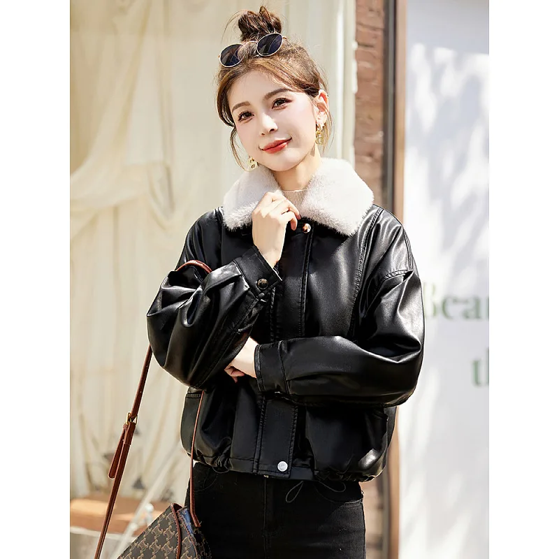 New in Jacket Detachable Fur Collar Women Coat 2025 Winter New Loose Small Short PU Jacket Hem Drawstring Designs Windproof Warm