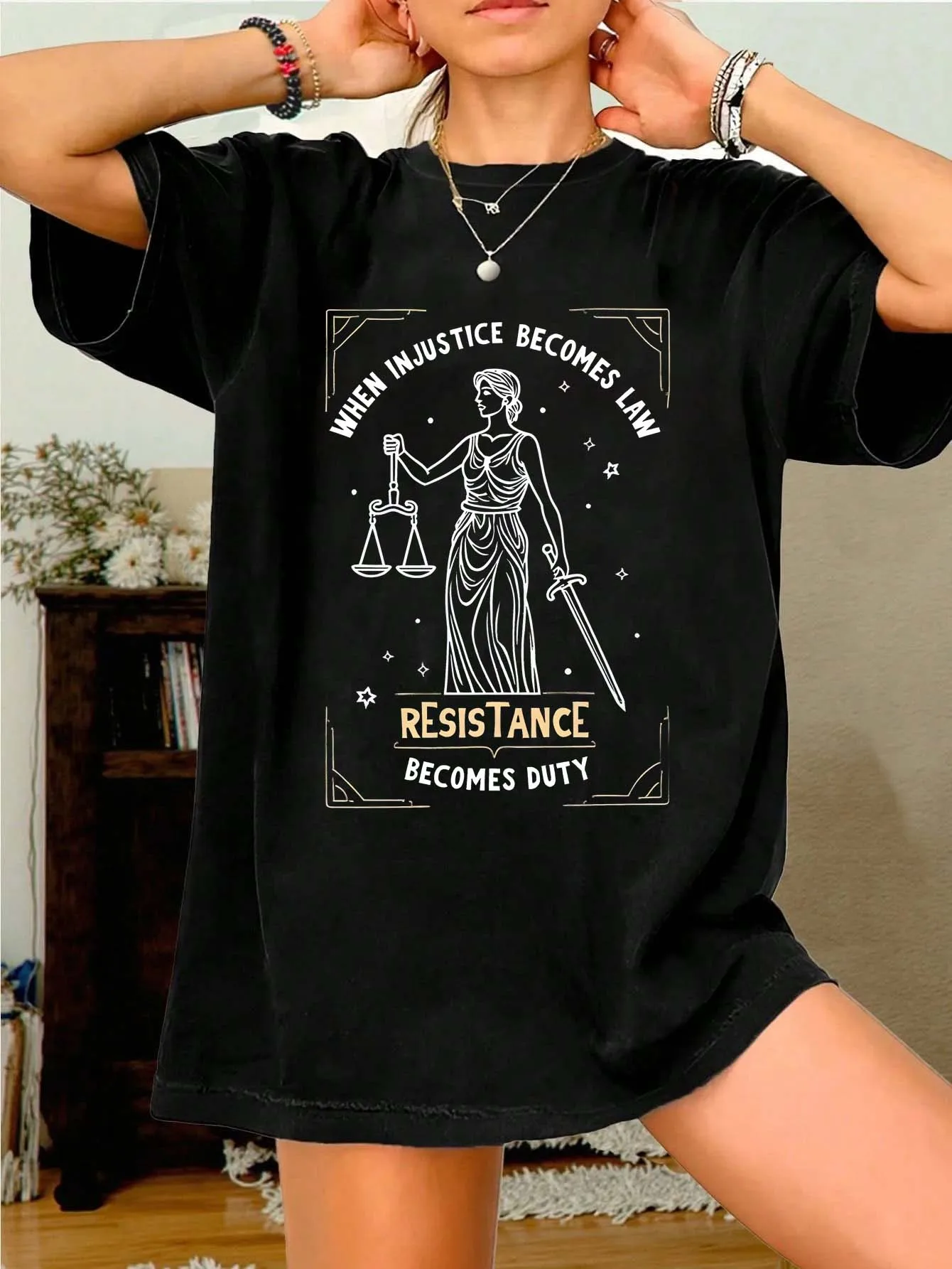 

Plus Size Justice Goddess Graphic Inspirational Slogan Casual Tee