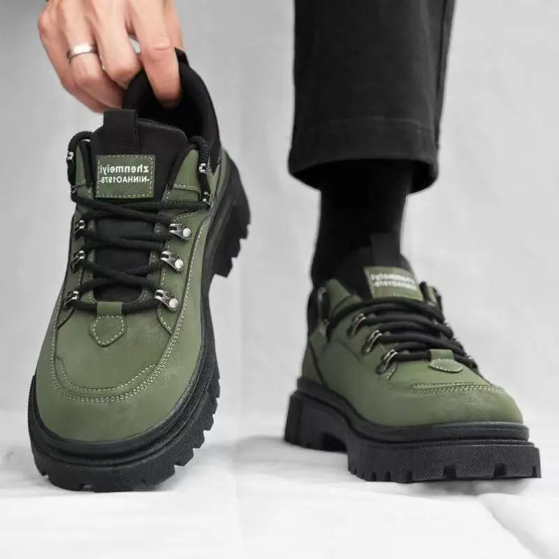 Pure Black Men's Shoes Anti-Slip Waterproof Oil-Resistant Kitchen Work Safety Leather Sports Board Shoes for Office And Leisure