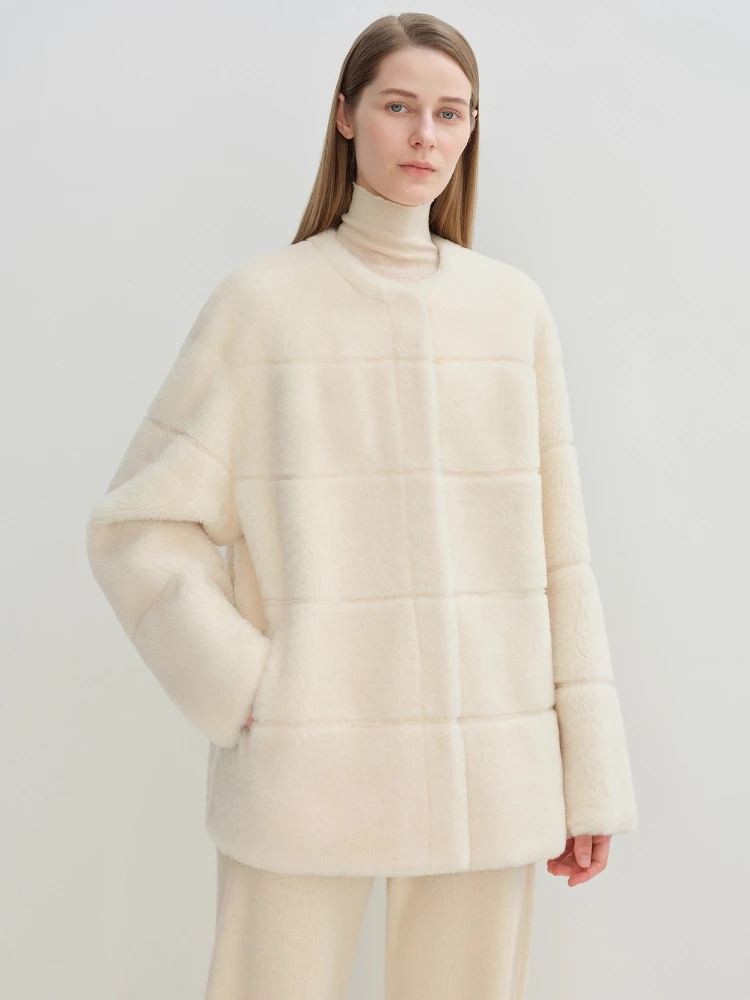 الراقية الفاخرة ميرينو الأغنام الفراء امبسوول الستر للنساء 2025 جديد بسيط س الرقبة فضفاض الشتاء جلد طبيعي معطف الفرو الحقيقي