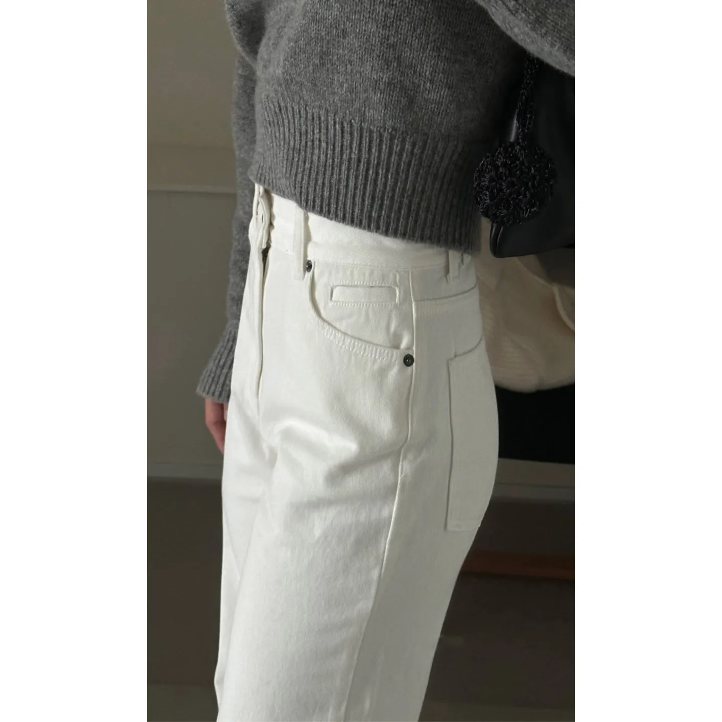 Brand Women Solid White Cotton Denim Jeans For Autumn Winter 2024 New Simple Straight Leg Barrel High Waist Long Casual Trousers