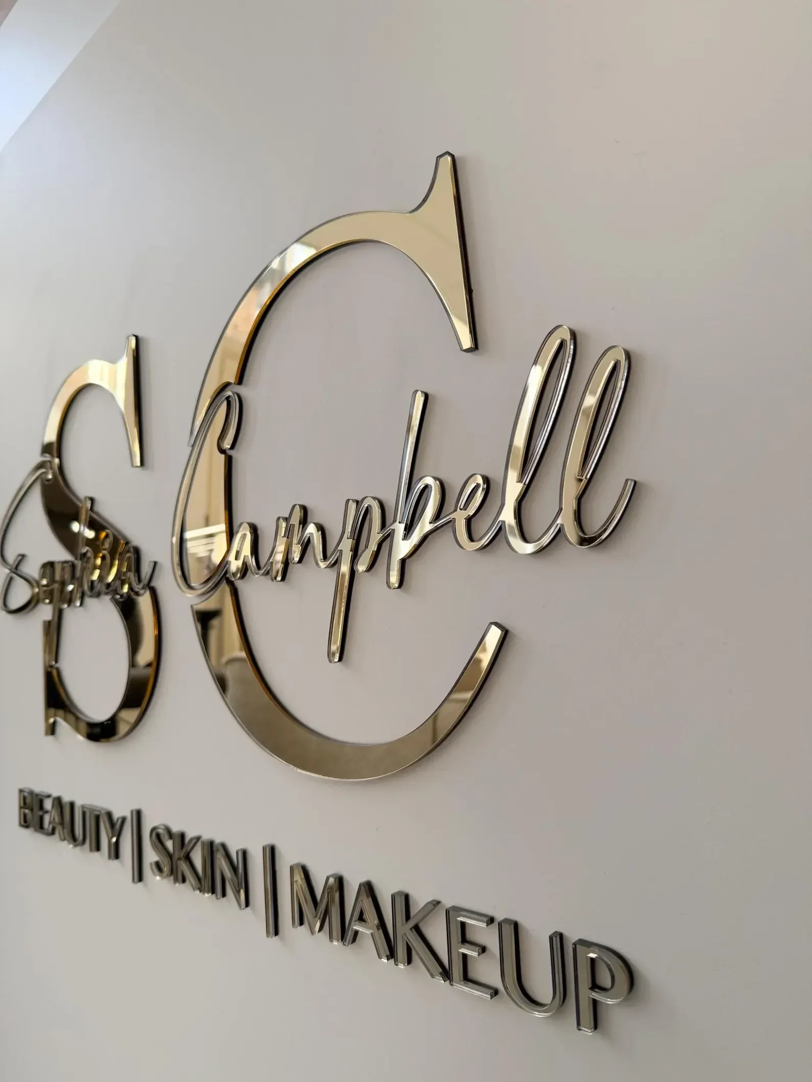 Custom Laser Cut Logo Sign 3D Mirror Wall Letters Large Business Acrylic Lobby Personalized Wall for Salon Studio