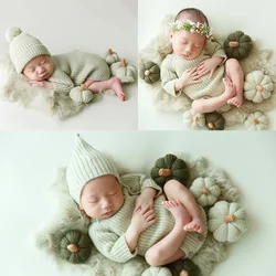 Newborn Photography Accessories Cute Green Theme Triangular Hat Jumpsuits Handmade Knitted Pumpkin Baby Photo Shooting Props