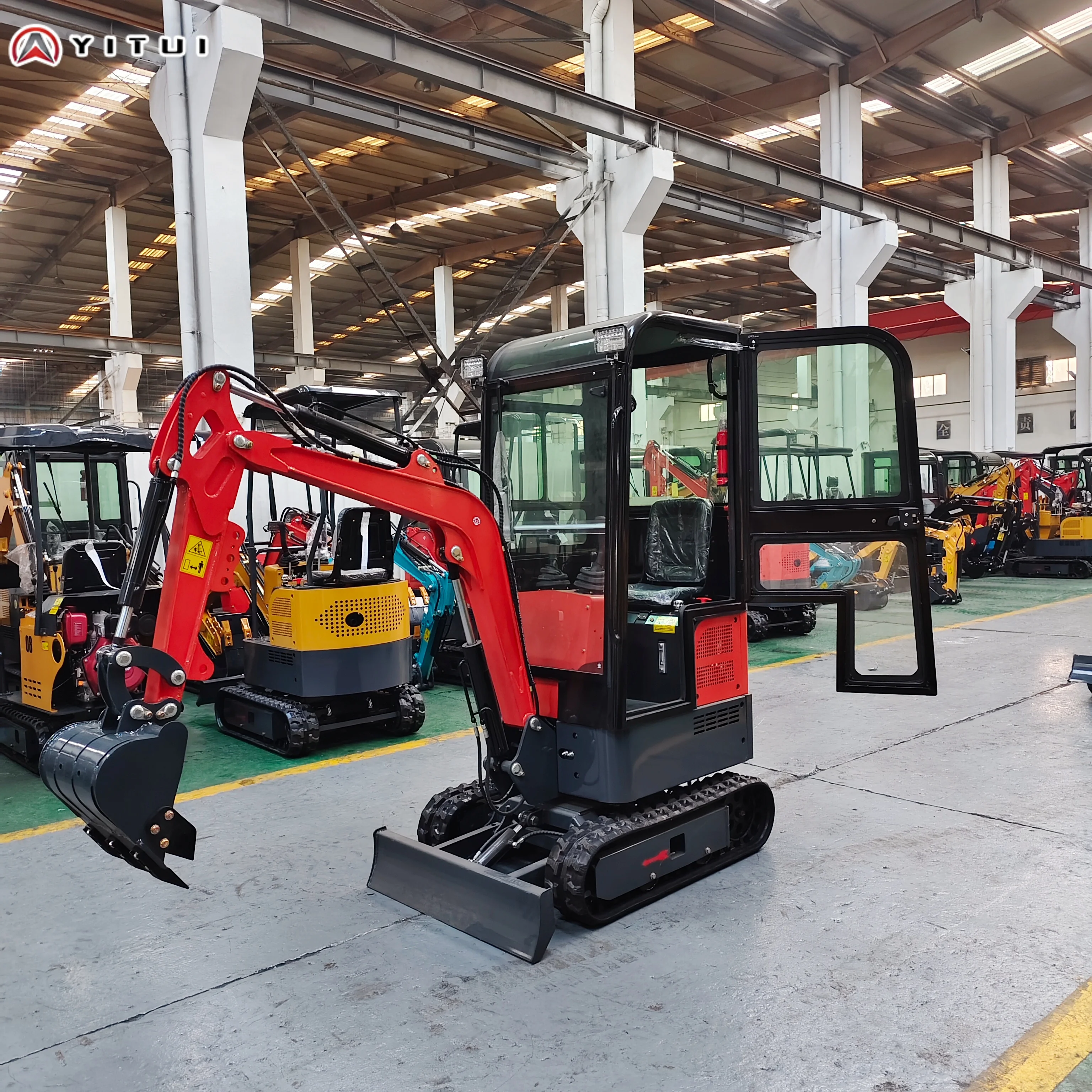 بيع منخفض بسعر 1.5 طن حفارات صغيرة مخصصة متعددة الوظائف محركات كوبوتا Ce Epa Euro 5 حفارات صغيرة