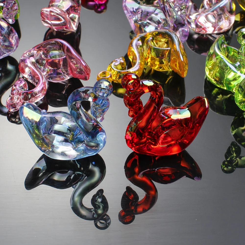 5 Stück gemischte Farben transparente Farbverlauf-Acryl-Schwan-Anhänger im niedlichen Y2K-Stil für Handarbeiten und DIY-Schmuckzubehör – Detail 2