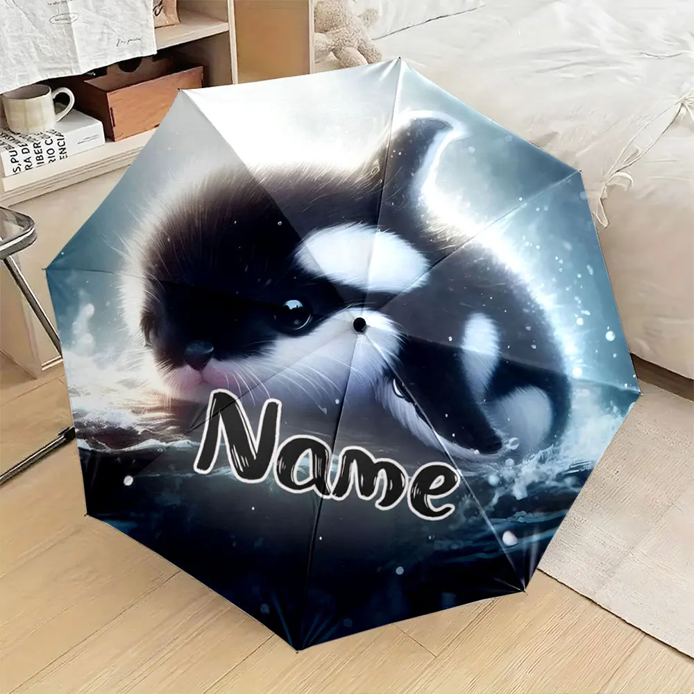 Personalisierter Regenschirm mit Namen, „Niedliche Baby-Orca-Illustration auf einem Regenschirm mit Meeresmotiv“, Faltbarer Regenschirm für Sonnig und Regnerisch, Geschenk