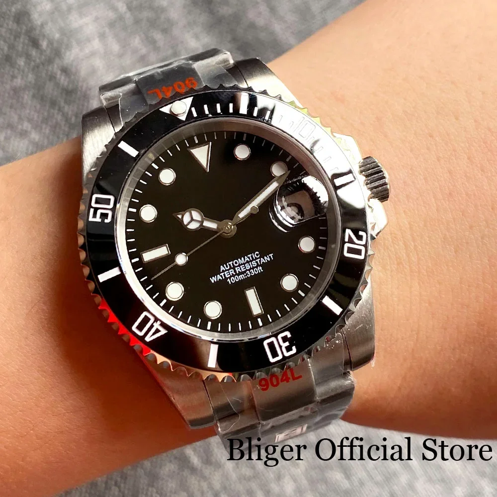 

Diving 40mm NH35 Automatic Movement Men's Watch 20ATM Water Resist Sapphire Glass Black Dial Date Steel Bracelet