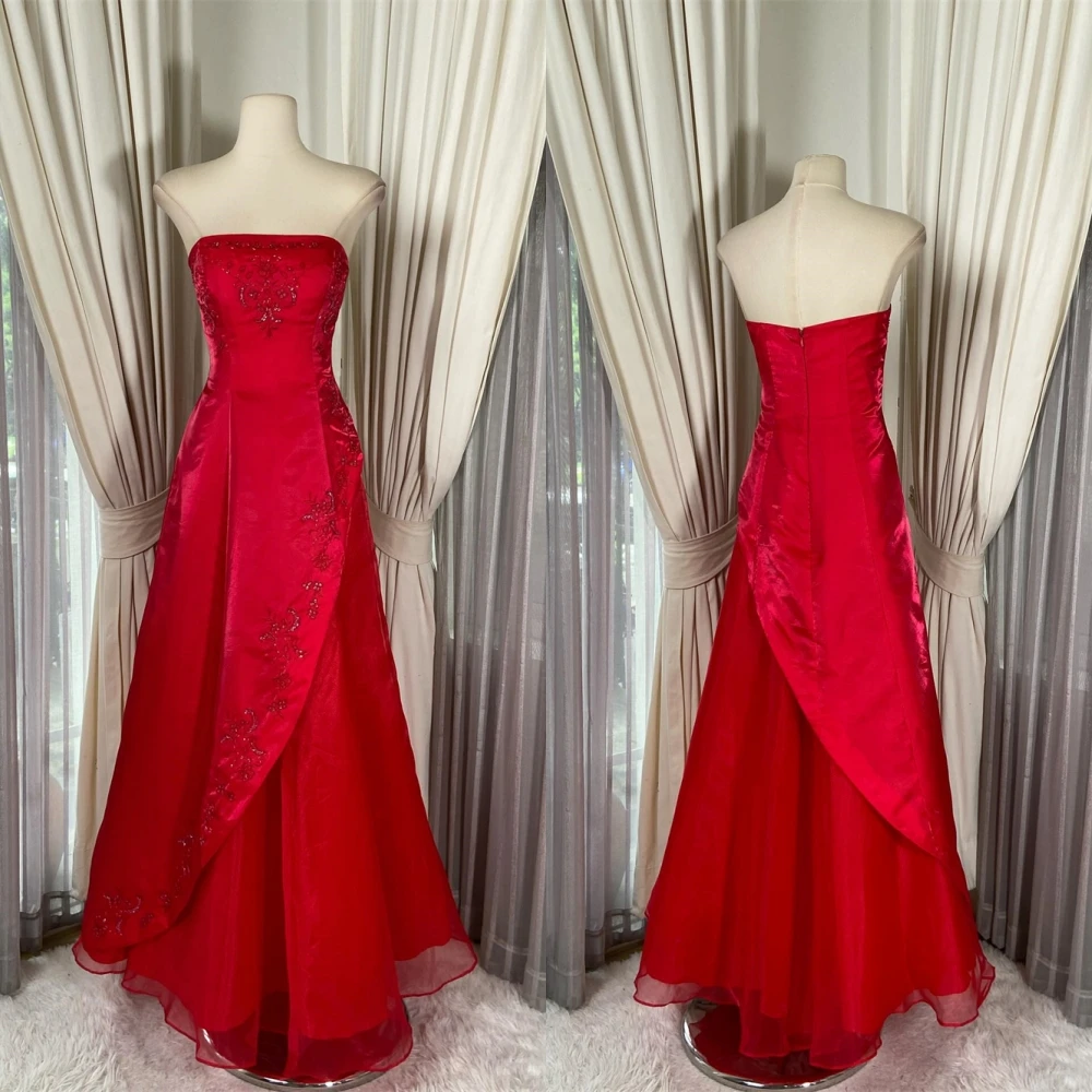 

Customized Exquisite Red Satin Evening Dress Elegant Graceful Strapless Sleeveless Cocktail Dress Classic Zipper Back Prom Dress