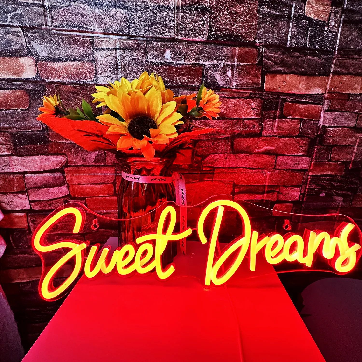 Sweet Dream Neon Sign Custom LED Lamp Wedding Party Valentine\'s Day Marriage Proposal Mural Style Gift Aesthetic Room Art Decor