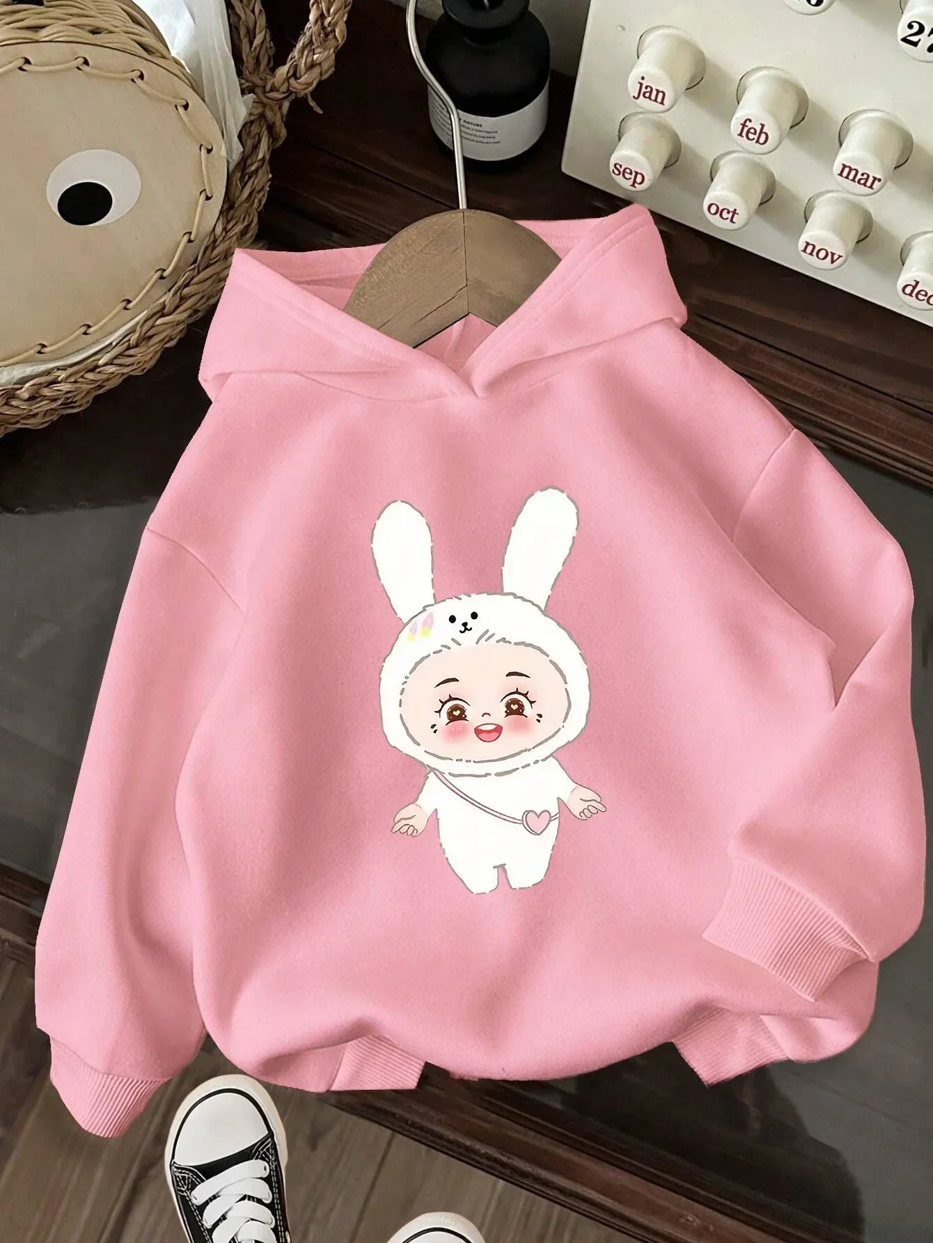 Cute Cartoon Bunny Pattern Children's Hoodie, Soft Fleece, Stylish and Versatile Hooded Sweatshirt for Autumn and Winter