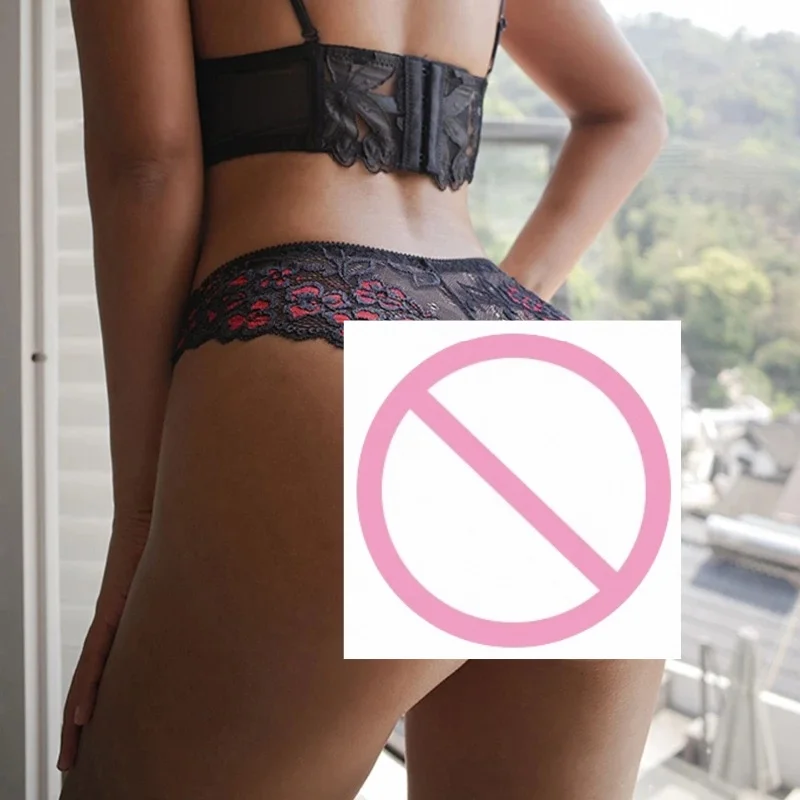 Einteilige, schnell trocknende T-Hose für Damen, Stickerei, Spitzen-Tanga, nahtloses Höschen mit niedriger Taille, durchsichtige Damen-Slips aus Mesh-Garn