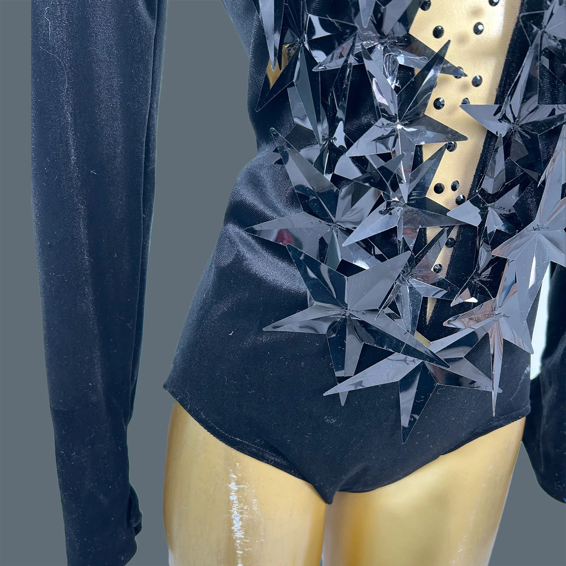 Designer Showgirl chanteur étoile à cinq branches coupe basse body fantaisie velours danse tenue fête Drag Queen artiste porter Hengxing