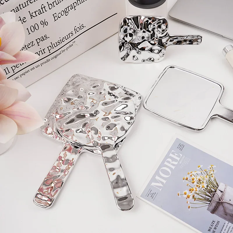 Make-up-Spiegel mit galvanisiertem Vintage-Griff – quadratischer tragbarer HD-Kosmetikspiegel, ideal für Schönheit unterwegs